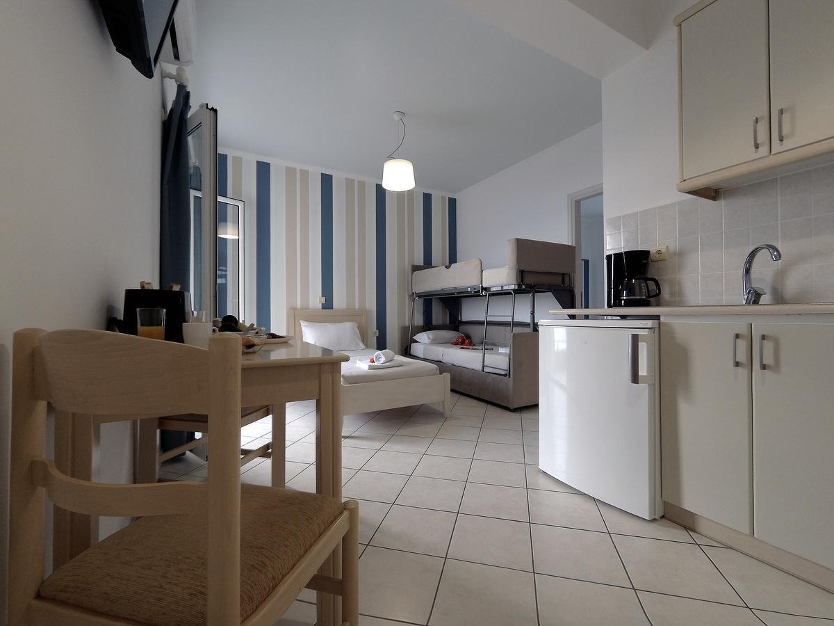 פראליה וראחו Filanthi Apartments מראה חיצוני תמונה